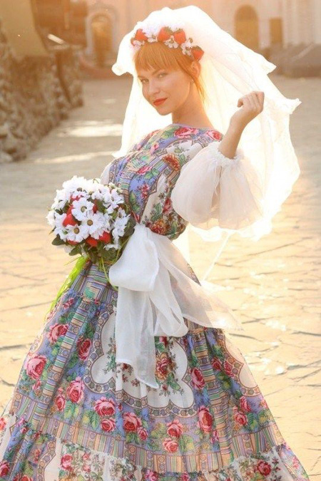Bridal gown in Russia from secretariaevento.es